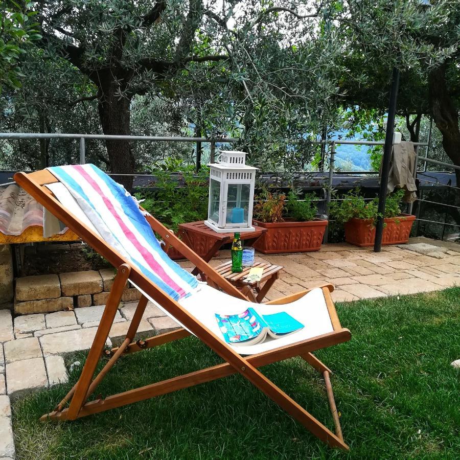 La Mandra, Cottage Tra Gli Ulivi วีโกเอเกวนเซ ภายนอก รูปภาพ