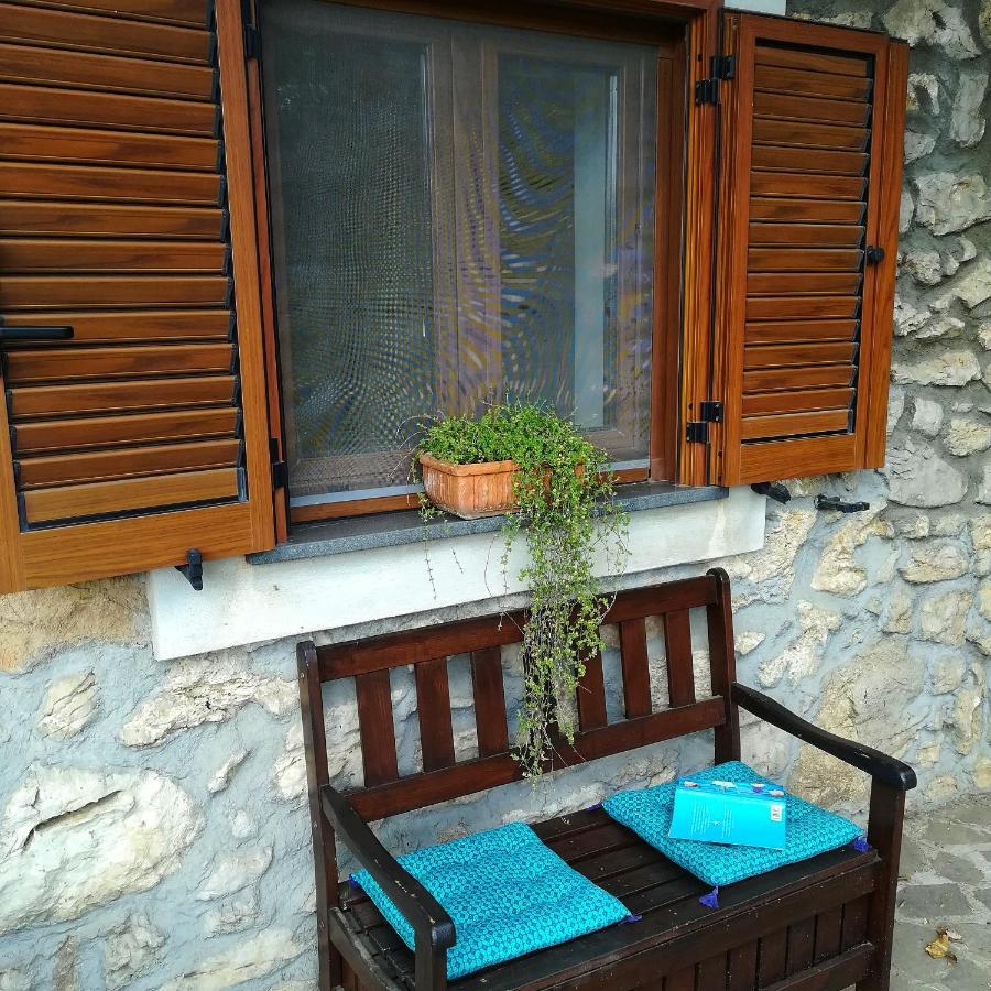 La Mandra, Cottage Tra Gli Ulivi วีโกเอเกวนเซ ภายนอก รูปภาพ